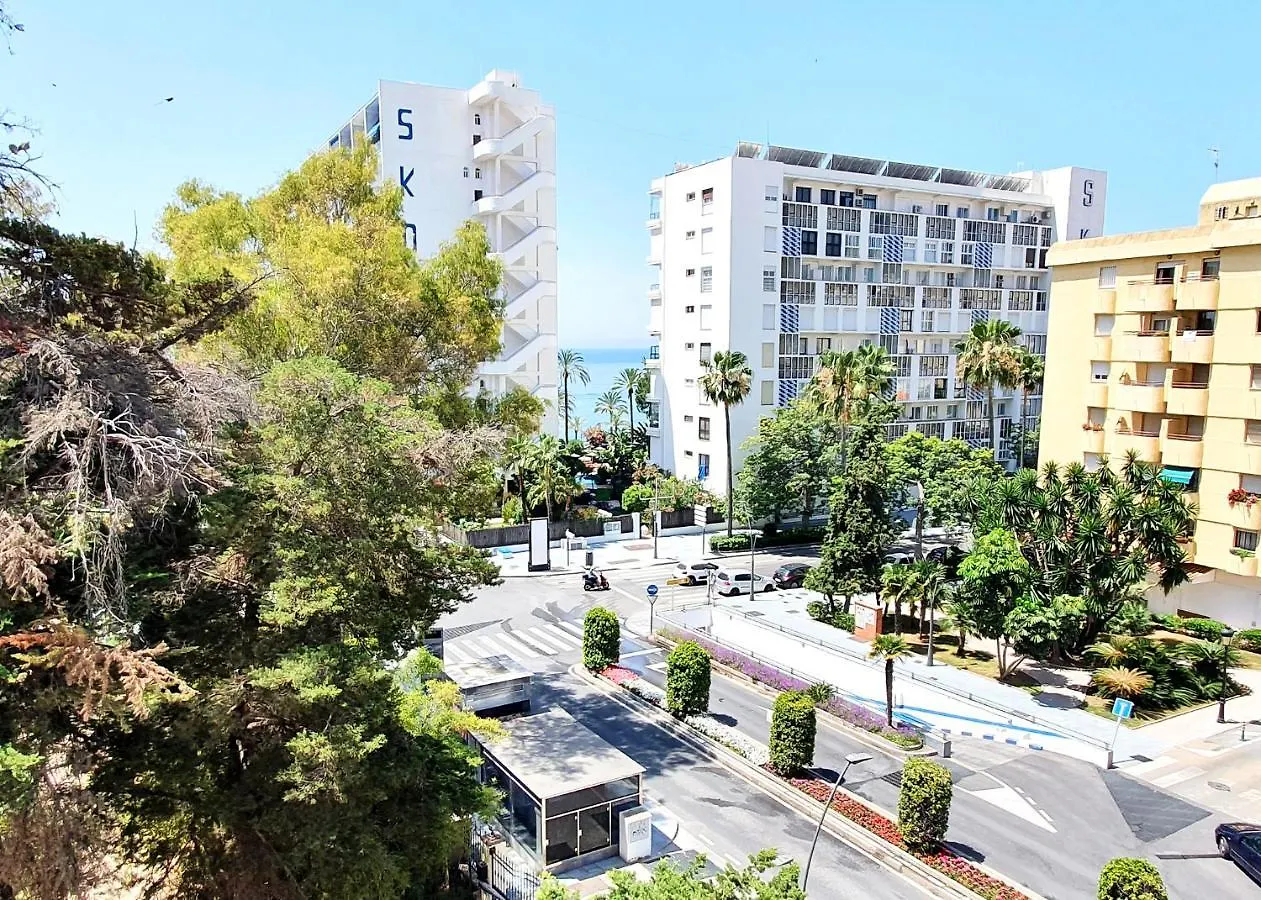 Skol 216 1Bedroom Duplex First Line Beach Marbella Spanien